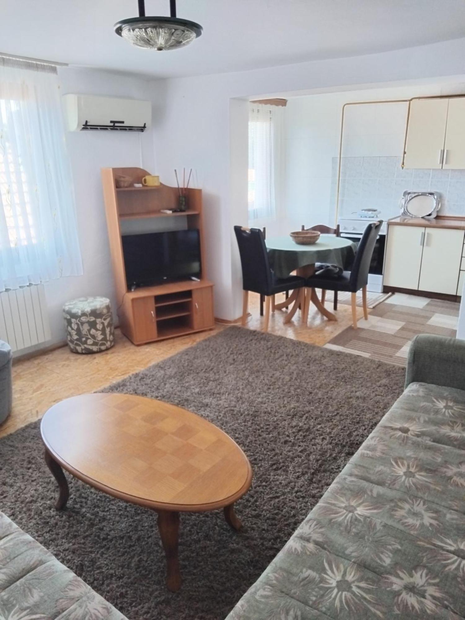 サラエヴォAlmir Apartmanアパートメント エクステリア 写真
